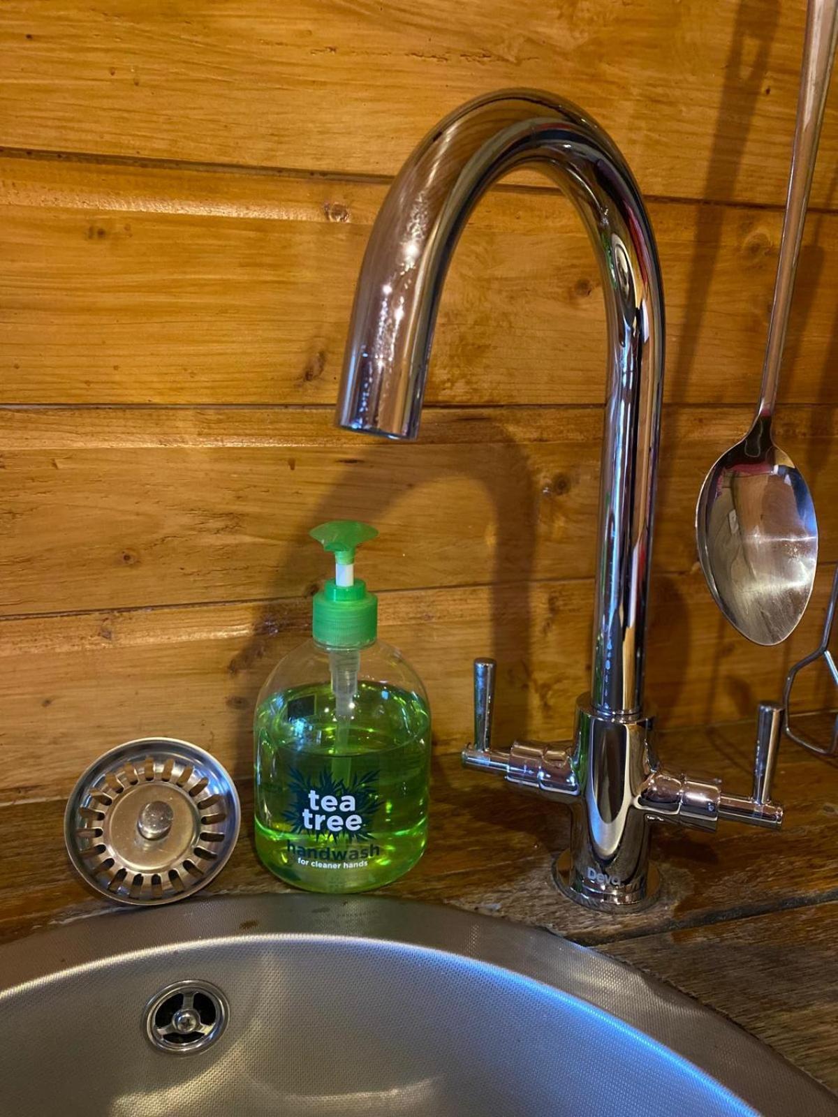 Crabmill Glamping Bewdley 호텔 외부 사진