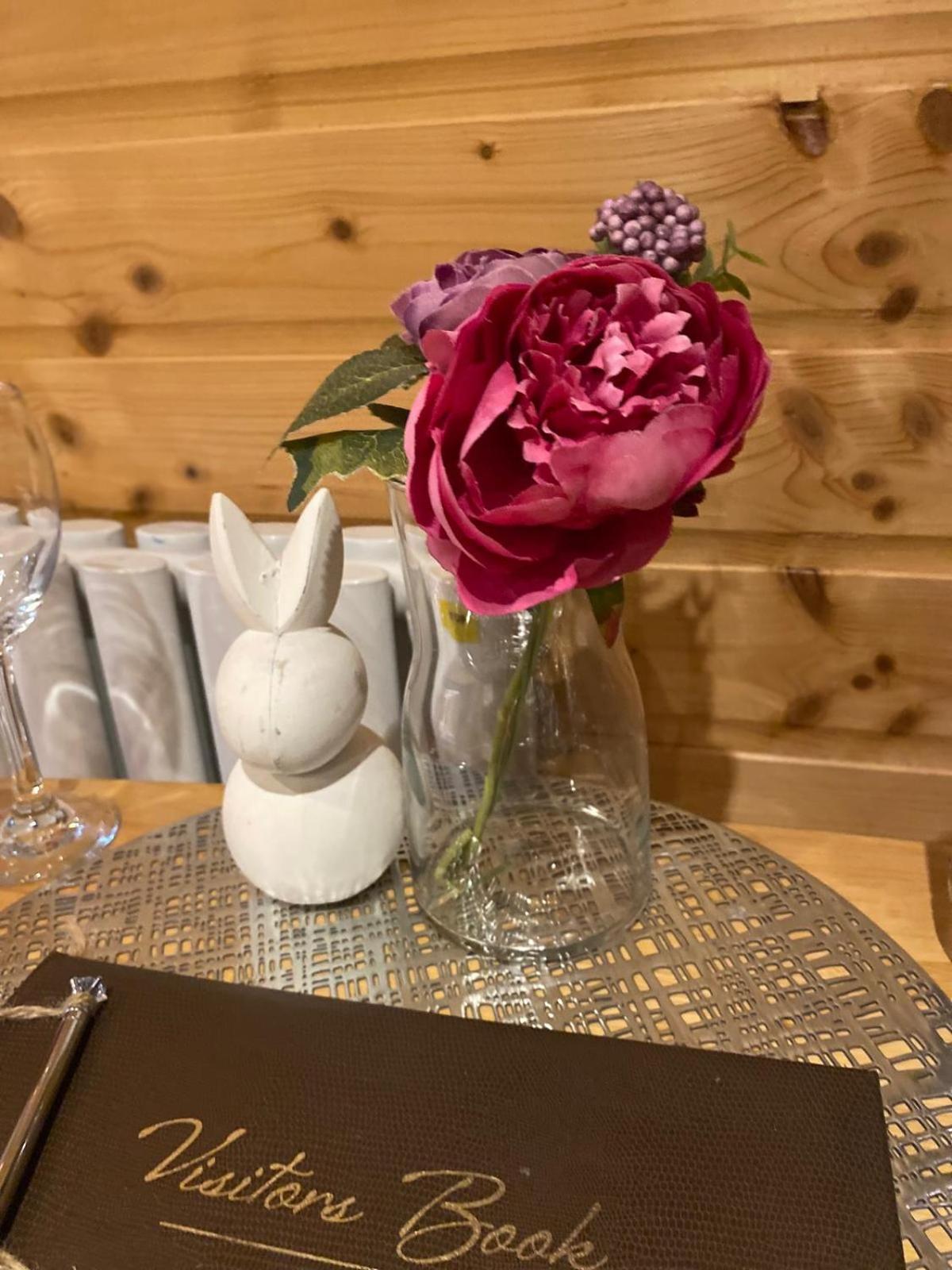 Crabmill Glamping Bewdley 호텔 외부 사진
