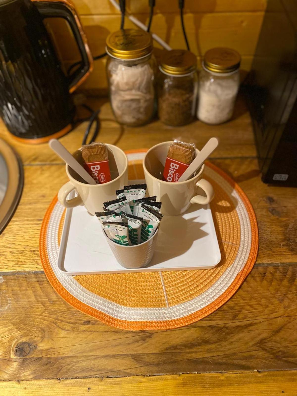 Crabmill Glamping Bewdley 호텔 외부 사진