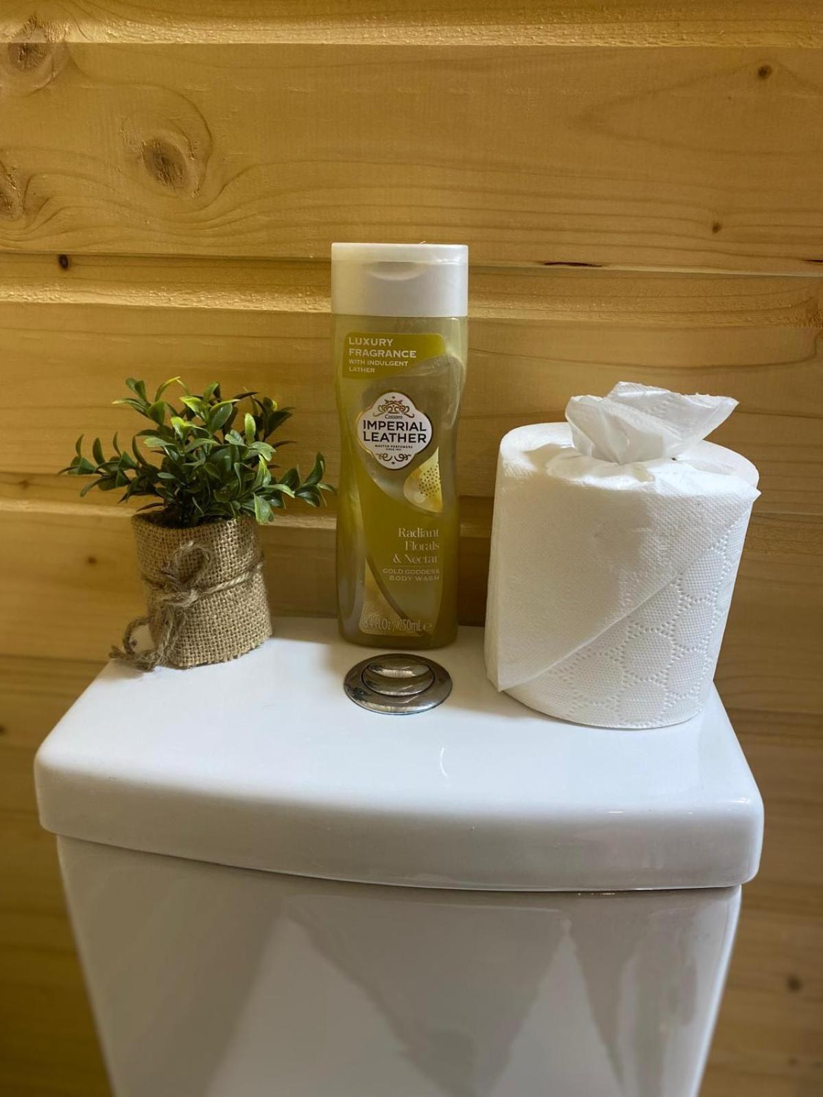 Crabmill Glamping Bewdley 호텔 외부 사진